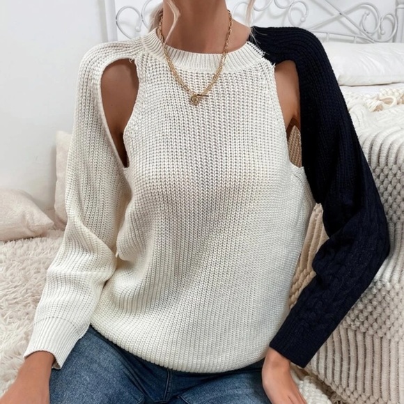 Beautiful cut out sweater - Picture 4 of 6